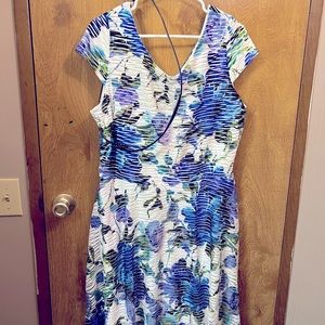 Cute knee length dress- white/blue/purple